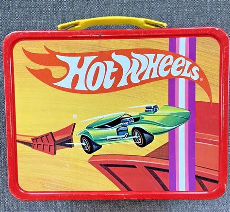 hot wheels metal lunch box no thermos value|hot wheels lunch bag.